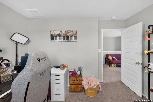 2536 Hiddenbrooke Trace Seguin, TX 78155
