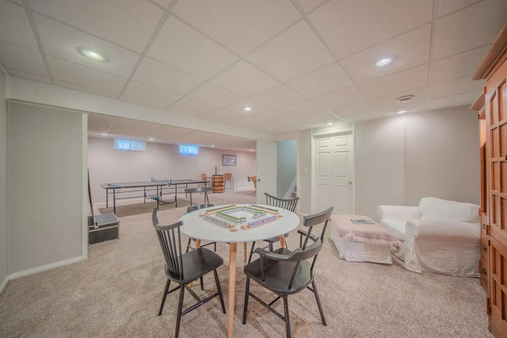 1335 Silo Ridge Drive Ann Arbor, MI 48108