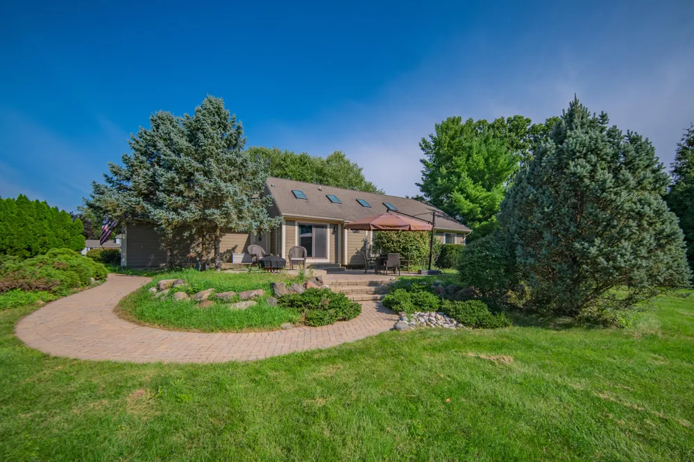 1335 Silo Ridge Drive Ann Arbor, MI 48108