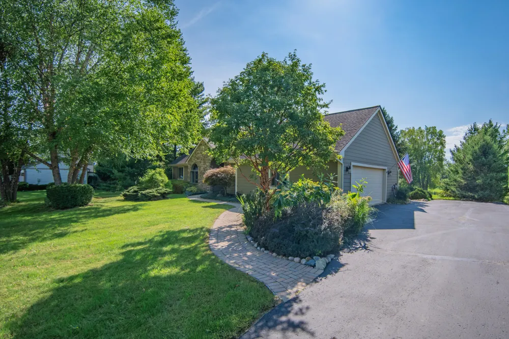 1335 Silo Ridge Drive Ann Arbor, MI 48108