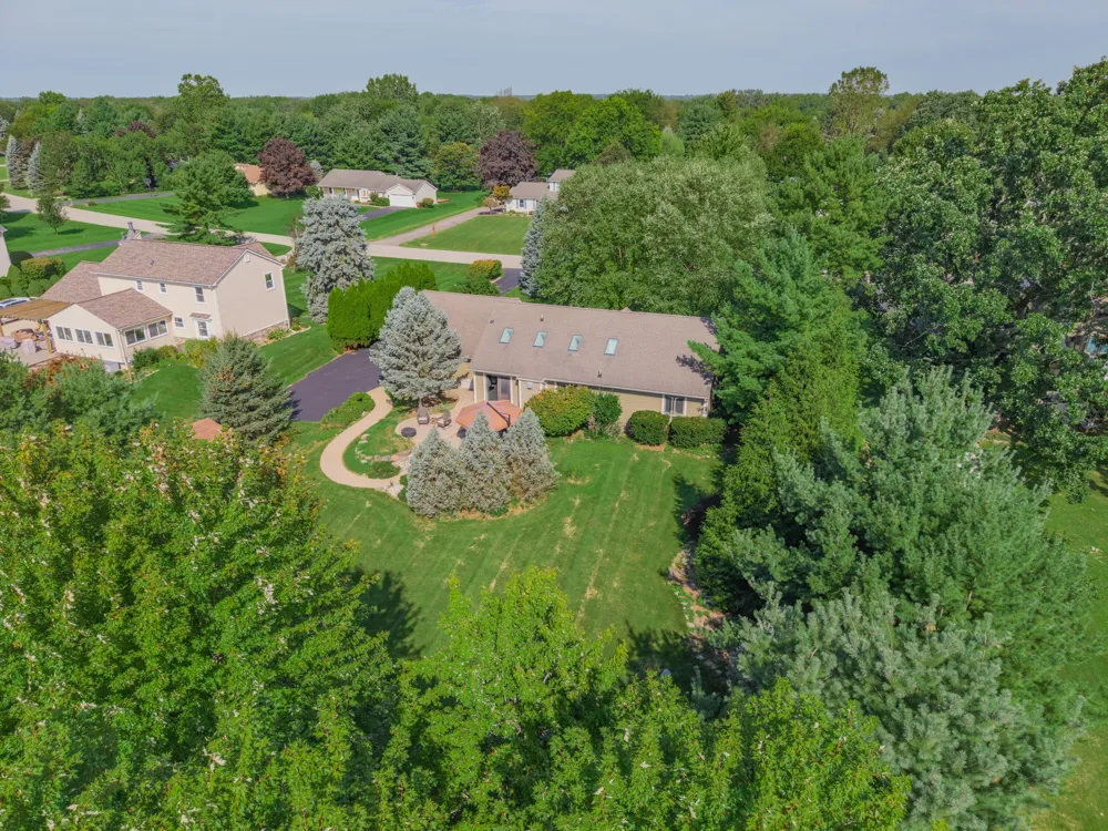 1335 Silo Ridge Drive Ann Arbor, MI 48108