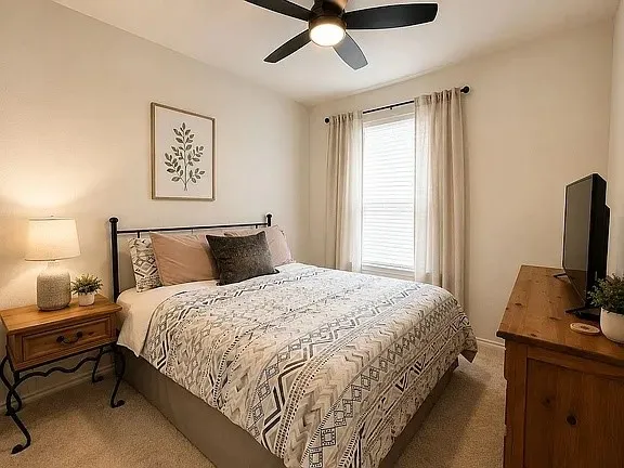 6811 Ashcat Converse, TX 78109