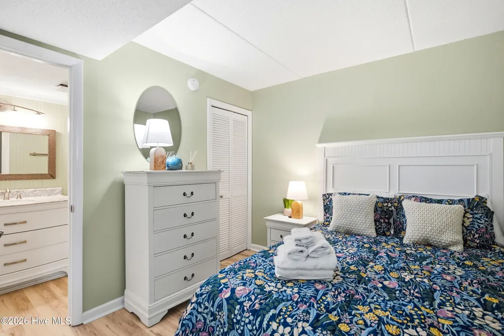 222 Carolina Beach Avenue #Unit 315 Carolina Beach, NC 28428