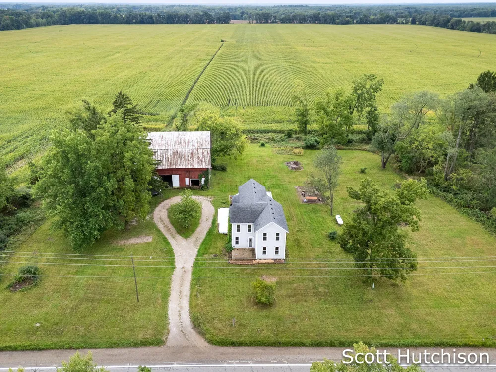 7265 W Carson City Road Eureka Township, MI 48838