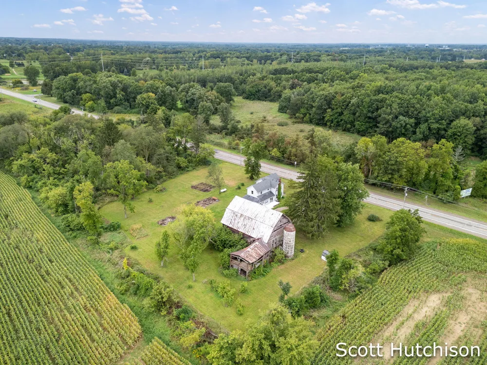 7265 W Carson City Road Eureka Township, MI 48838