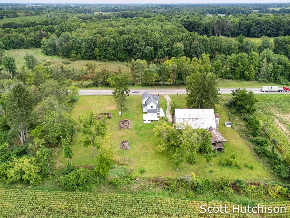 7265 W Carson City Road Eureka Township, MI 48838