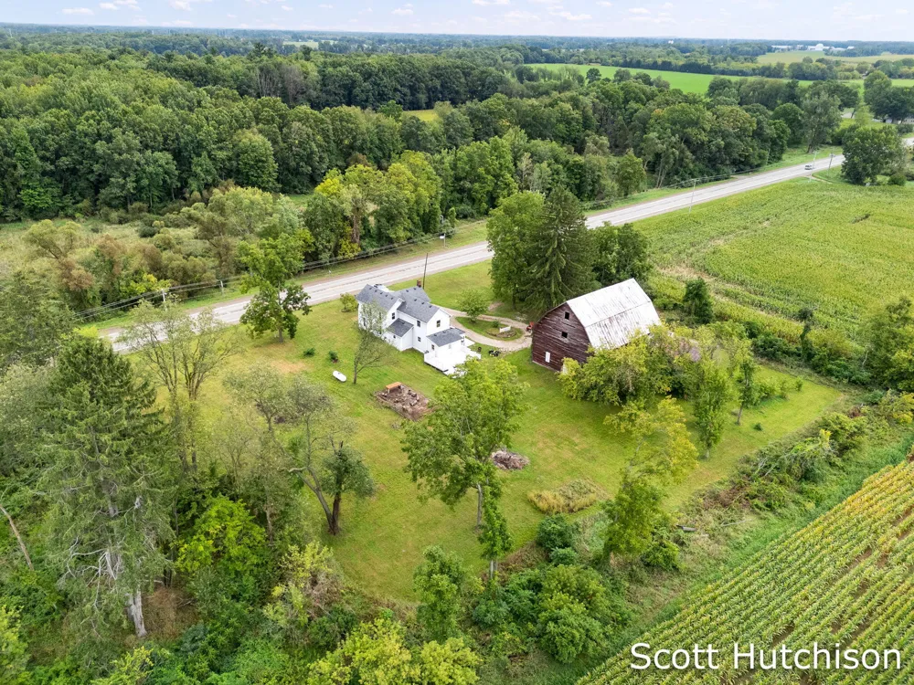 7265 W Carson City Road Eureka Township, MI 48838