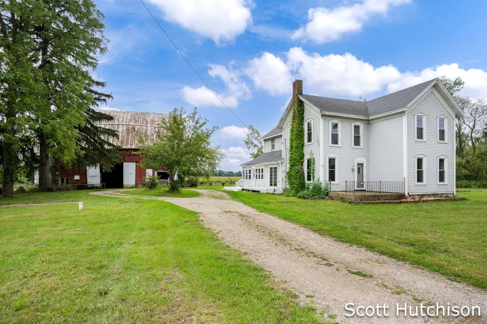 7265 W Carson City Road Eureka Township, MI 48838