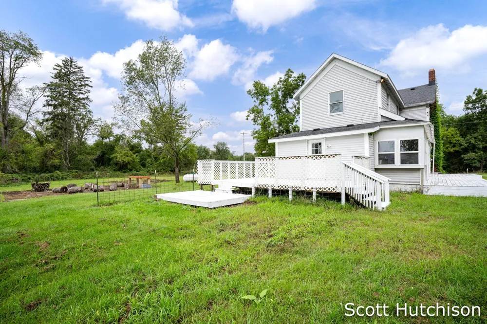 7265 W Carson City Road Eureka Township, MI 48838