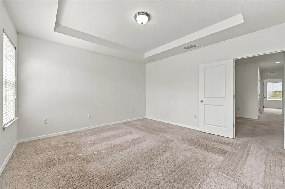 5237 5TH WAY St Petersburg, FL 33703