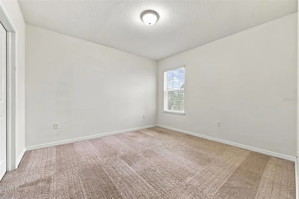 5237 5TH WAY St Petersburg, FL 33703