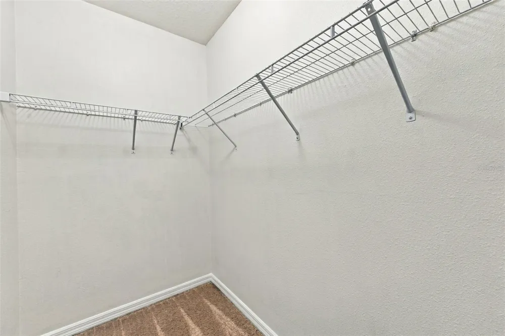 5237 5TH WAY St Petersburg, FL 33703