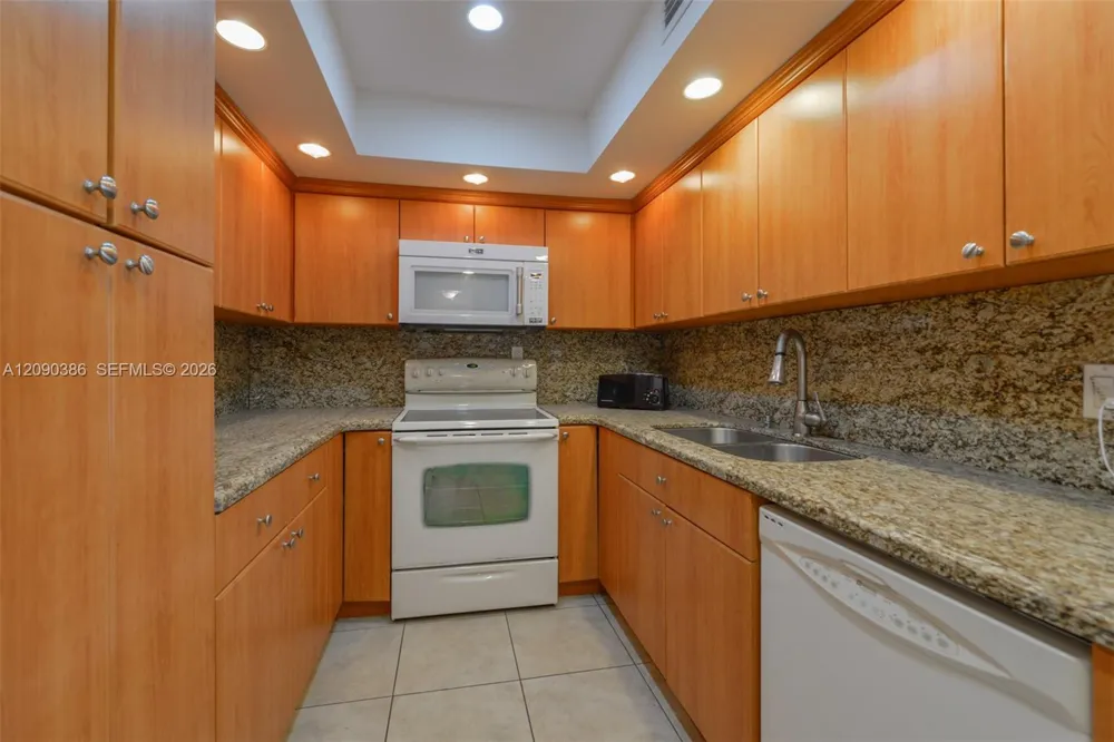 1980 S Ocean Dr #3A Hallandale Beach, FL 33009