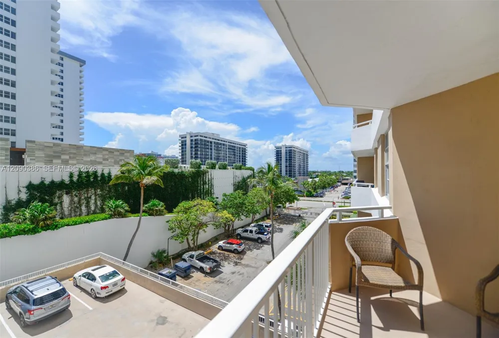 1980 S Ocean Dr #3A Hallandale Beach, FL 33009
