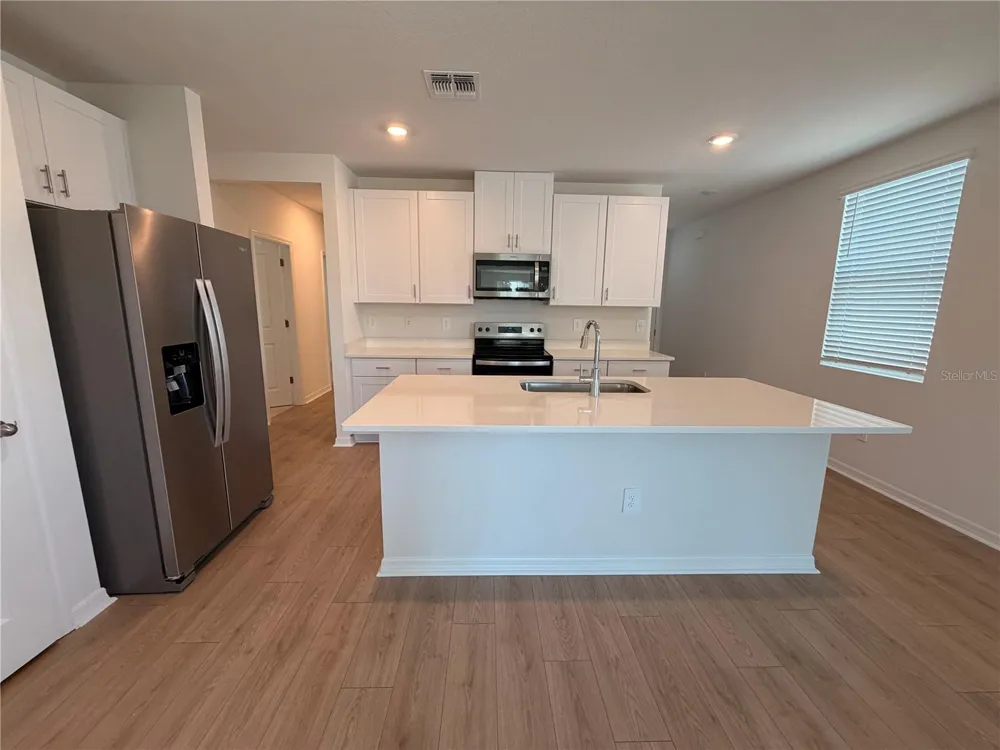 1475 BREKEY WAY Zephyrhills, FL 33542