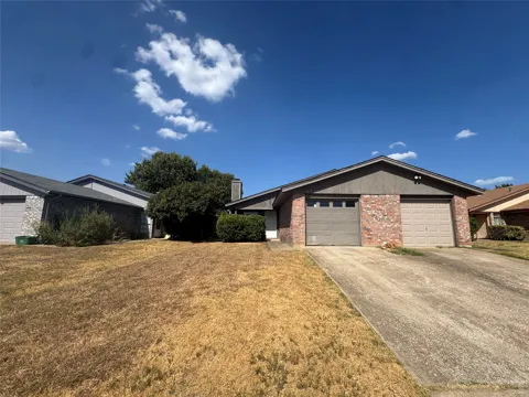4117 Fossil Ridge Drive