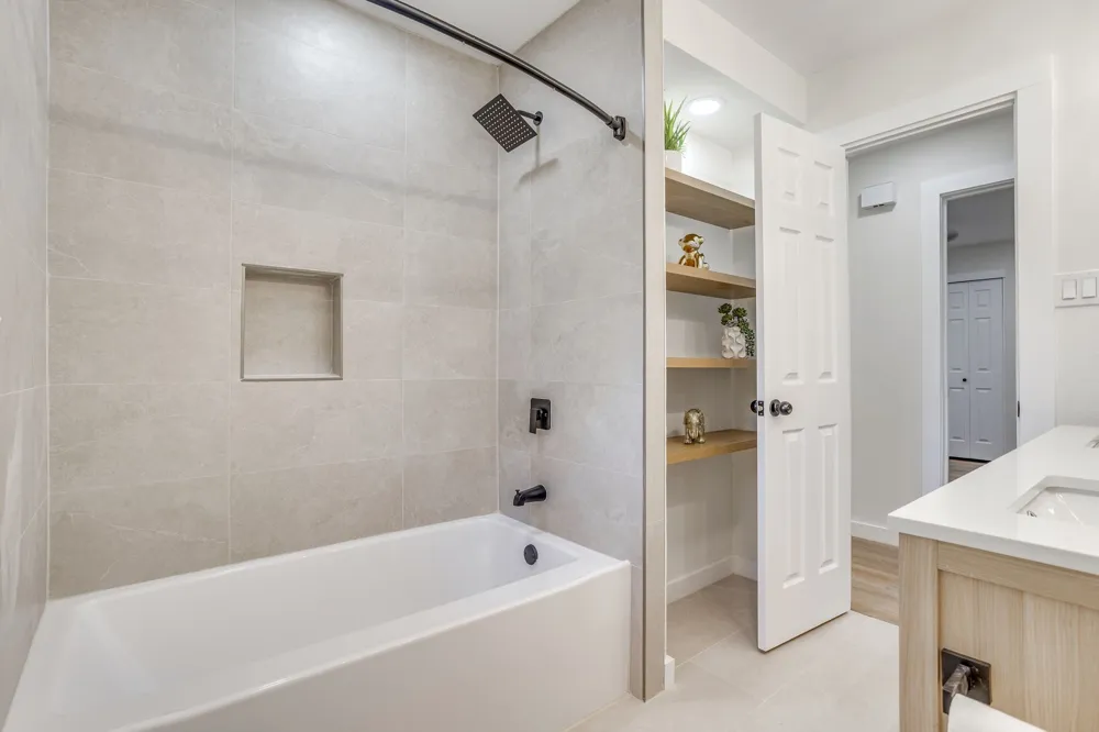 6436 Trail Lake Drive Fort Worth, TX 76133