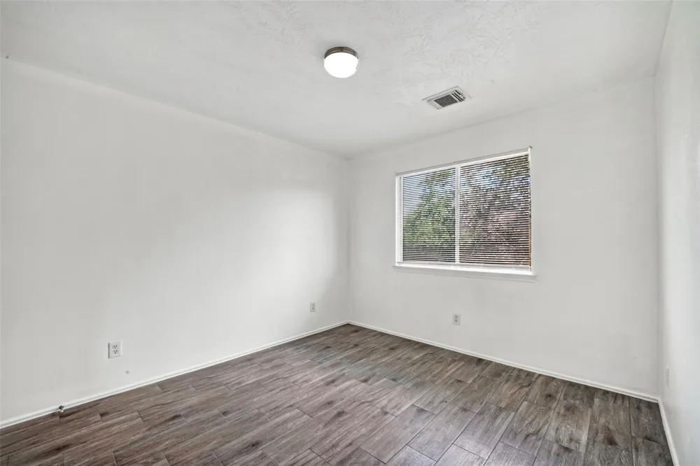 4403 Sprangletop Avenue Baytown, TX 77521