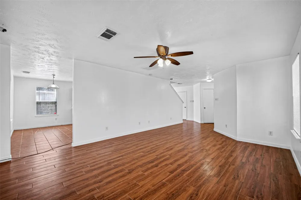 4403 Sprangletop Avenue Baytown, TX 77521