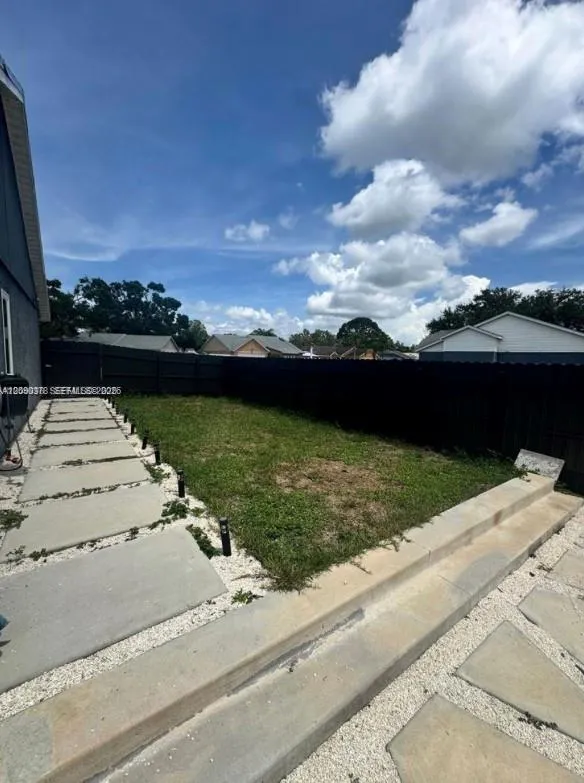 3415 55th Dr E Bradenton, FL 34203