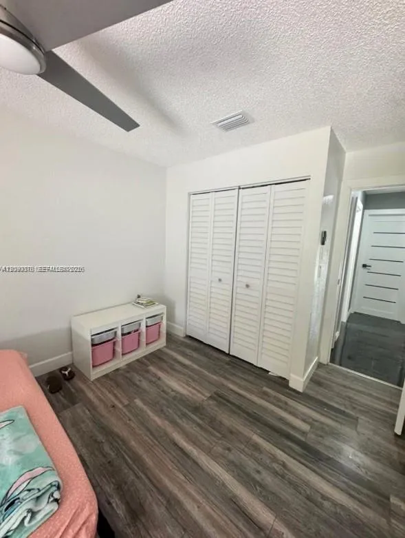 3415 55th Dr E Bradenton, FL 34203