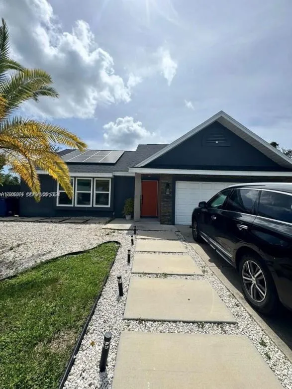 3415 55th Dr E Bradenton, FL 34203