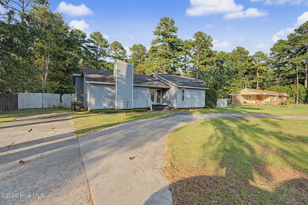 21761 W Bundy Street Wagram, NC 28396