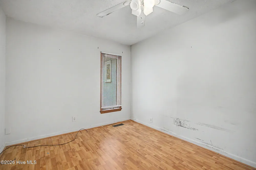 21761 W Bundy Street Wagram, NC 28396