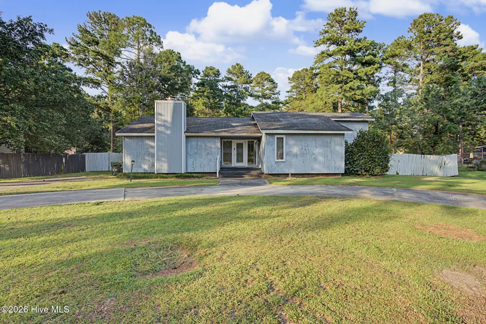 21761 W Bundy Street Wagram, NC 28396