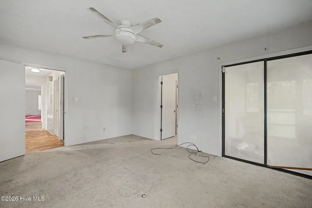 21761 W Bundy Street Wagram, NC 28396