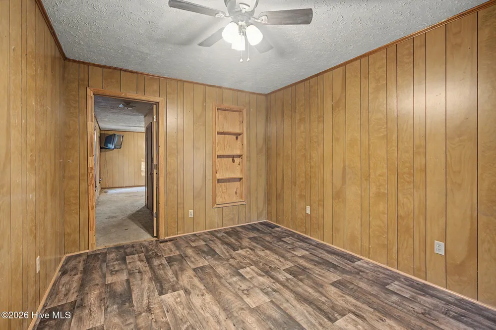 21761 W Bundy Street Wagram, NC 28396