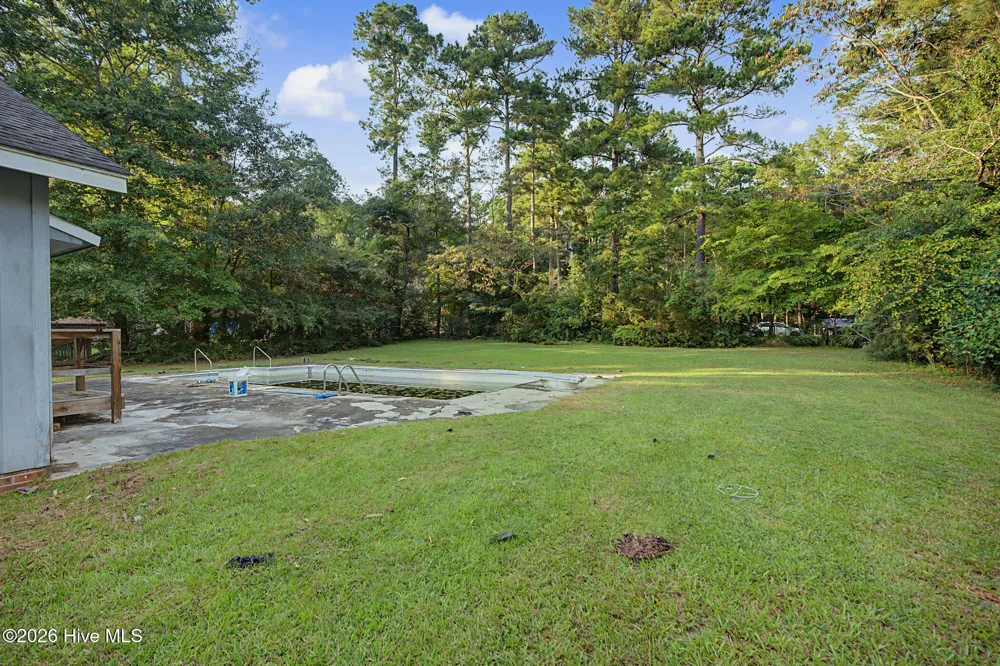 21761 W Bundy Street Wagram, NC 28396