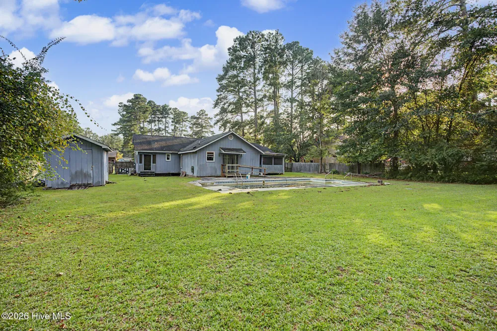 21761 W Bundy Street Wagram, NC 28396