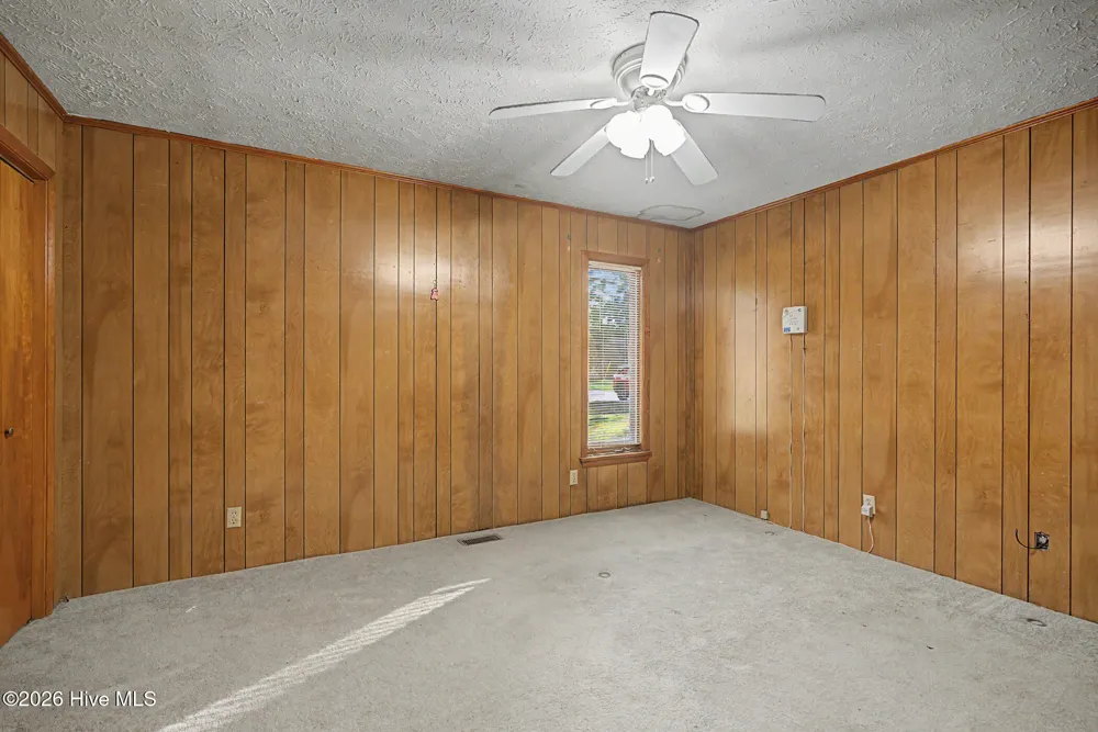 21761 W Bundy Street Wagram, NC 28396