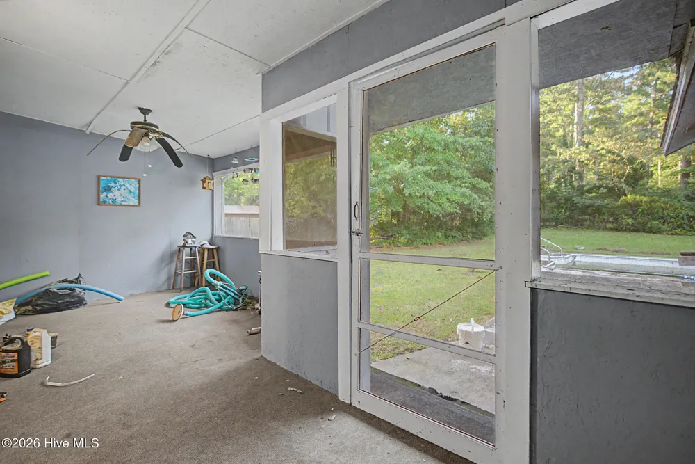 21761 W Bundy Street Wagram, NC 28396