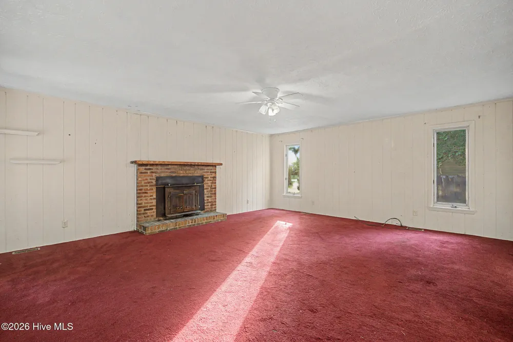 21761 W Bundy Street Wagram, NC 28396