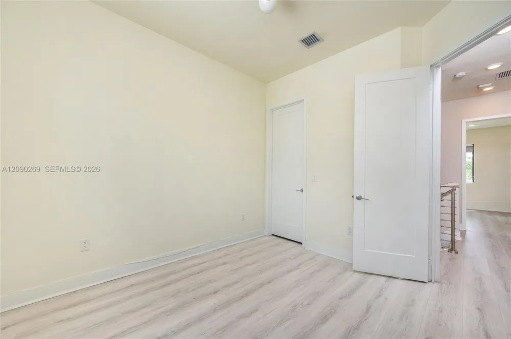 10365 NW 66th St Doral, FL 33178