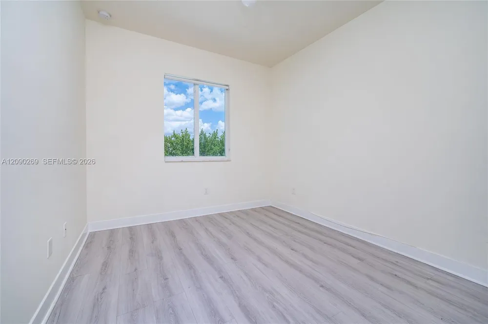 10365 NW 66th St Doral, FL 33178