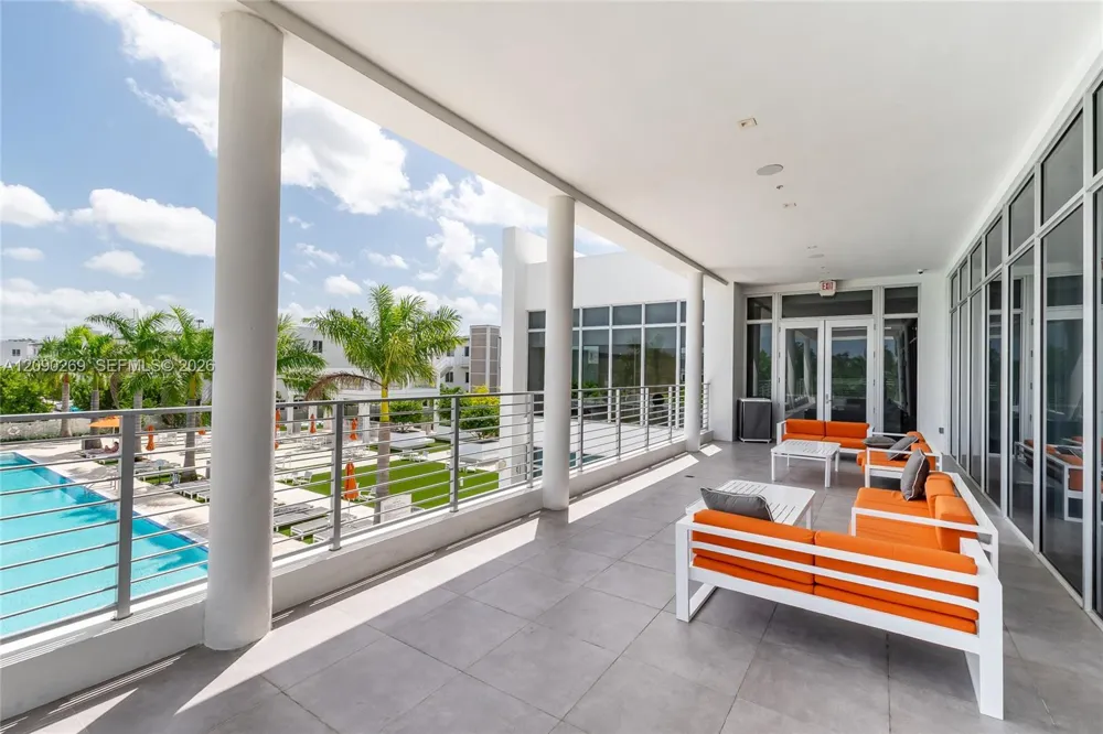 10365 NW 66th St Doral, FL 33178