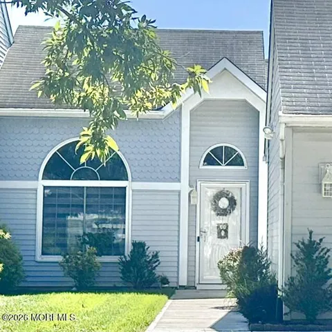 589 Madison Drive #B