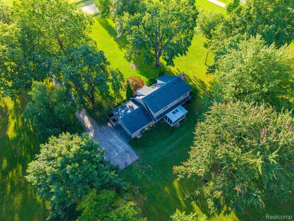 26516 Romine Road Huron Charter Township, MI 48164