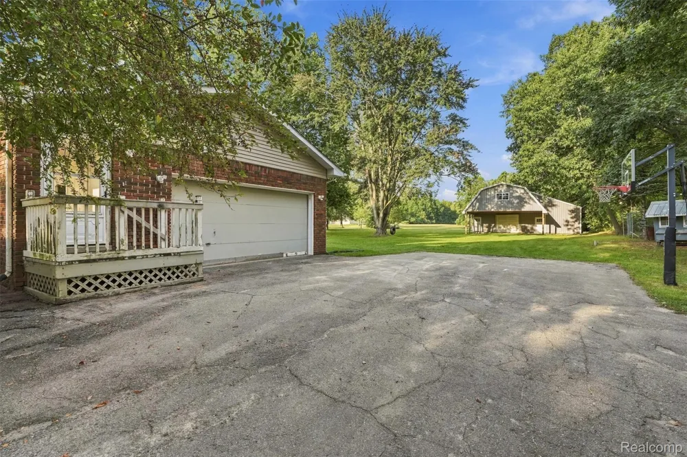 26516 Romine Road Huron Charter Township, MI 48164