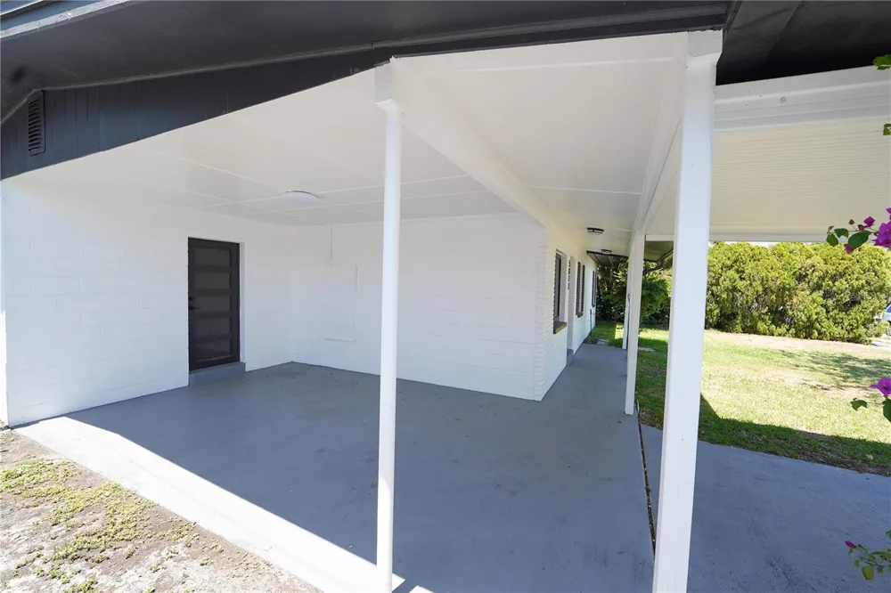 5812 LIVERPOOL DRIVE Tampa, FL 33615