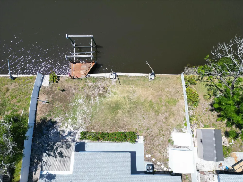 5812 LIVERPOOL DRIVE Tampa, FL 33615