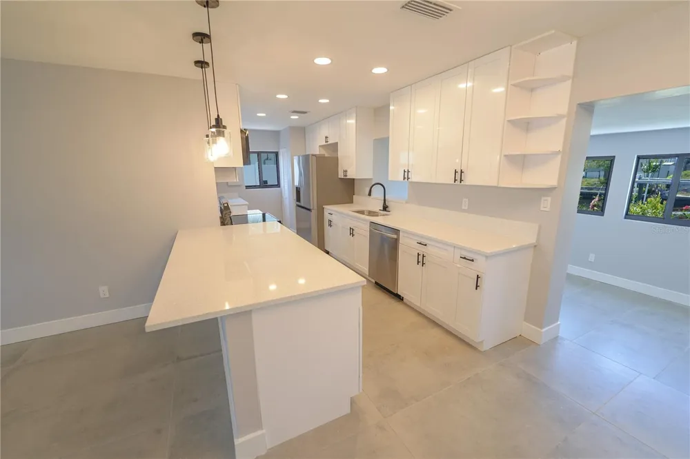 5812 LIVERPOOL DRIVE Tampa, FL 33615