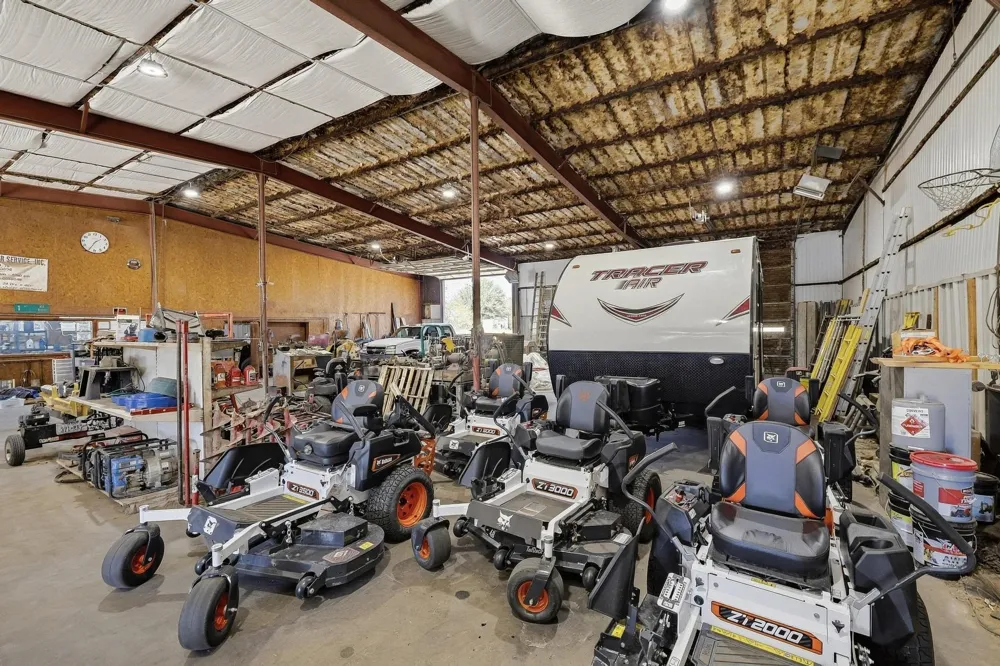 2460 Farm Road 79 Paris, TX 75460