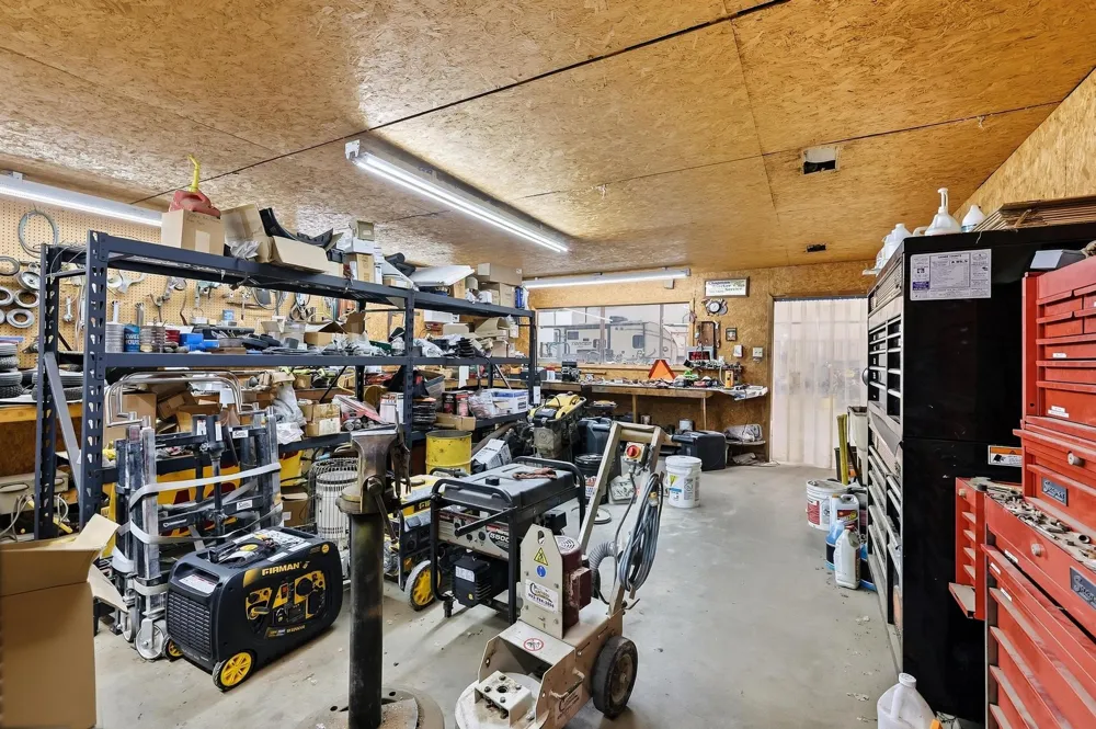 2460 Farm Road 79 Paris, TX 75460