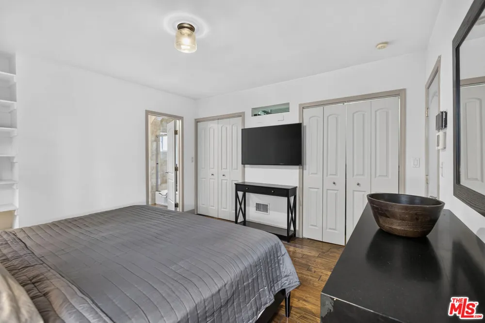 9002 Norma Place West Hollywood, CA 90069