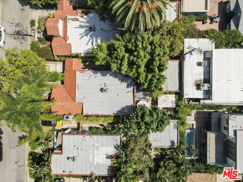 9002 Norma Place West Hollywood, CA 90069
