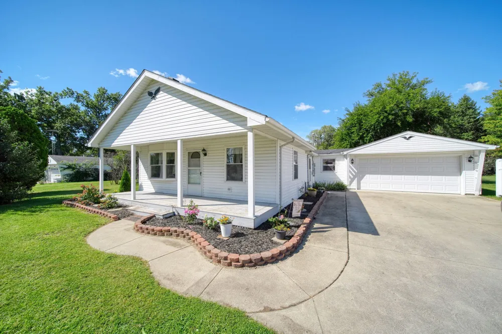 4672 Douglas Road Ida, MI 48140